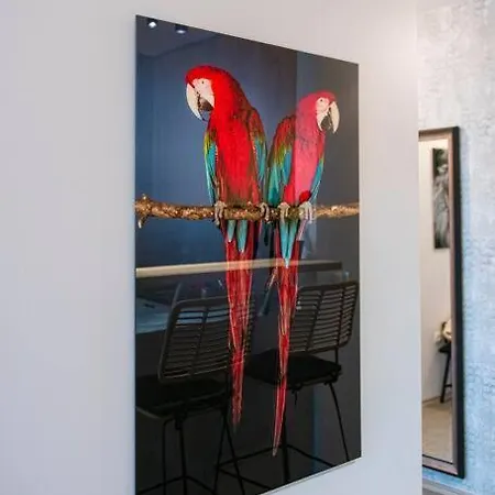 Tokiyo: A Lovely Center 2 Bedrooms With Private Parking