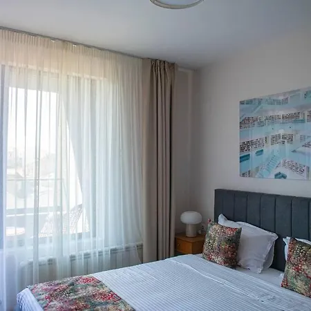 Tokiyo: A Lovely Center 2 Bedrooms With Private Parking * Sofie